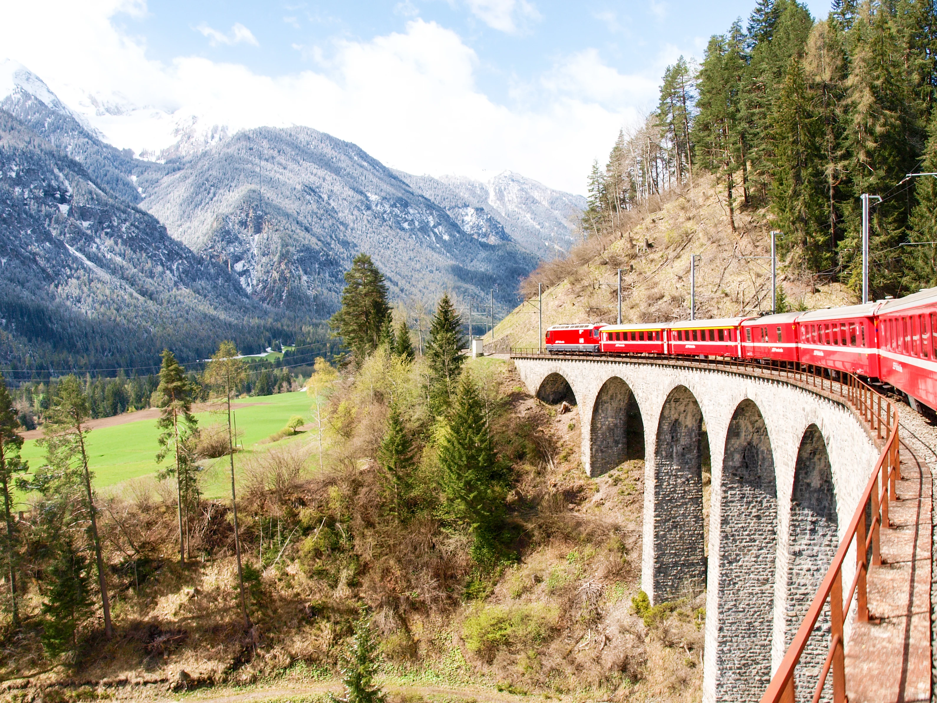 Rolfs Flyg & Bussresor AB