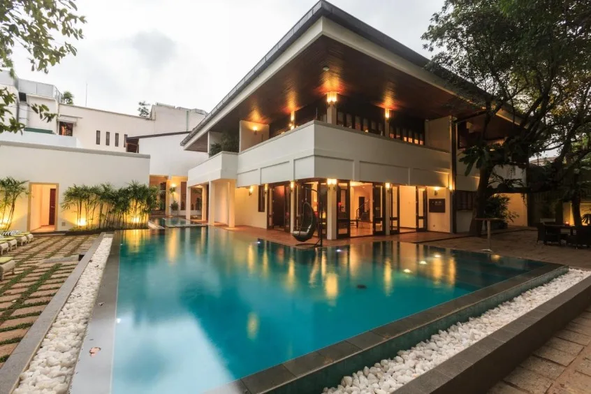 Rolfs Flyg & Bussresor AB