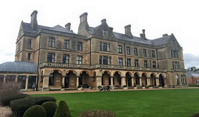 Rolfs Flyg & Bussresor AB