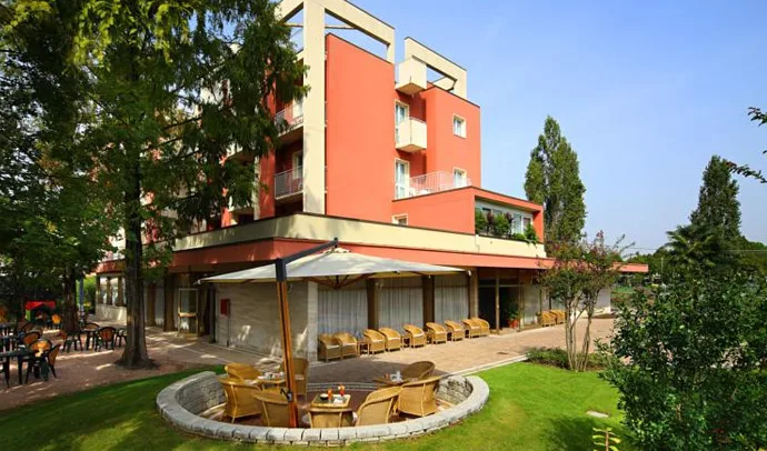 Rolfs Flyg & Bussresor AB