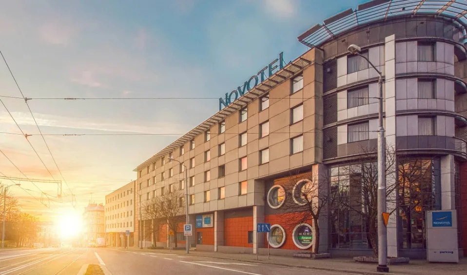 Rolfs Flyg & Bussresor AB