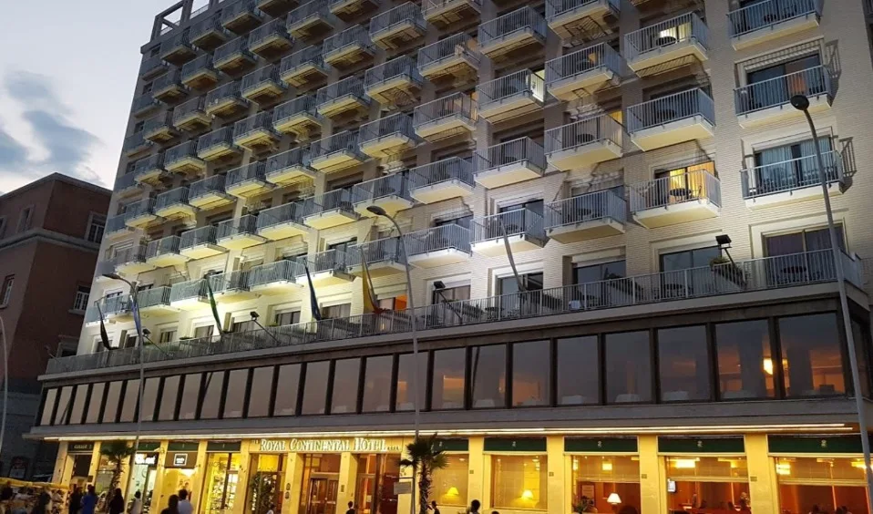 Rolfs Flyg & Bussresor AB