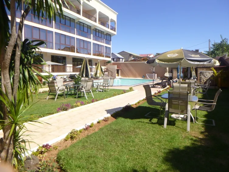 Rolfs Flyg & Bussresor AB