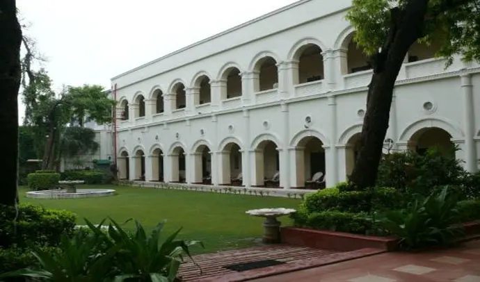 Rolfs Flyg & Bussresor AB