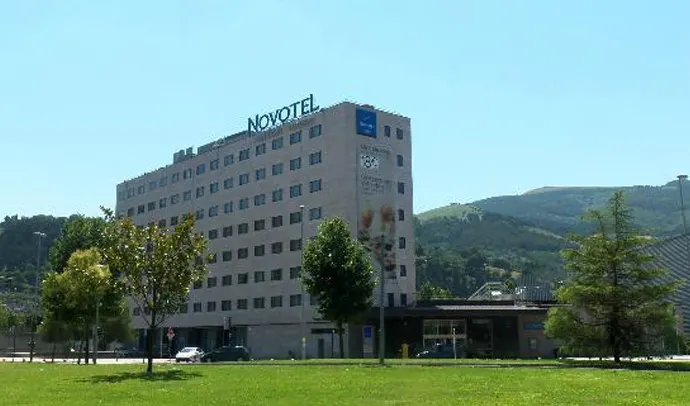 Rolfs Flyg & Bussresor AB