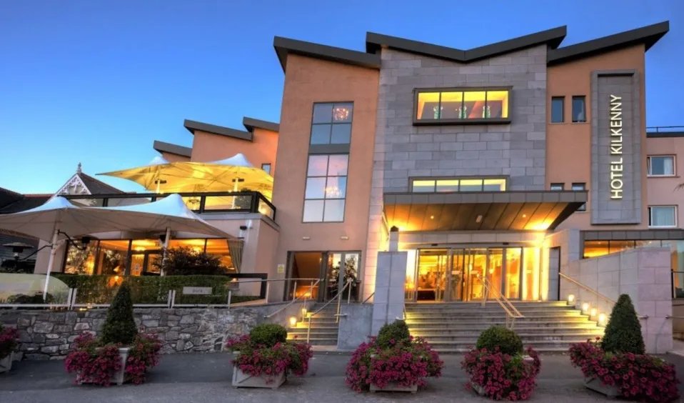 Rolfs Flyg & Bussresor AB