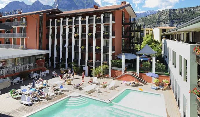 Rolfs Flyg & Bussresor AB