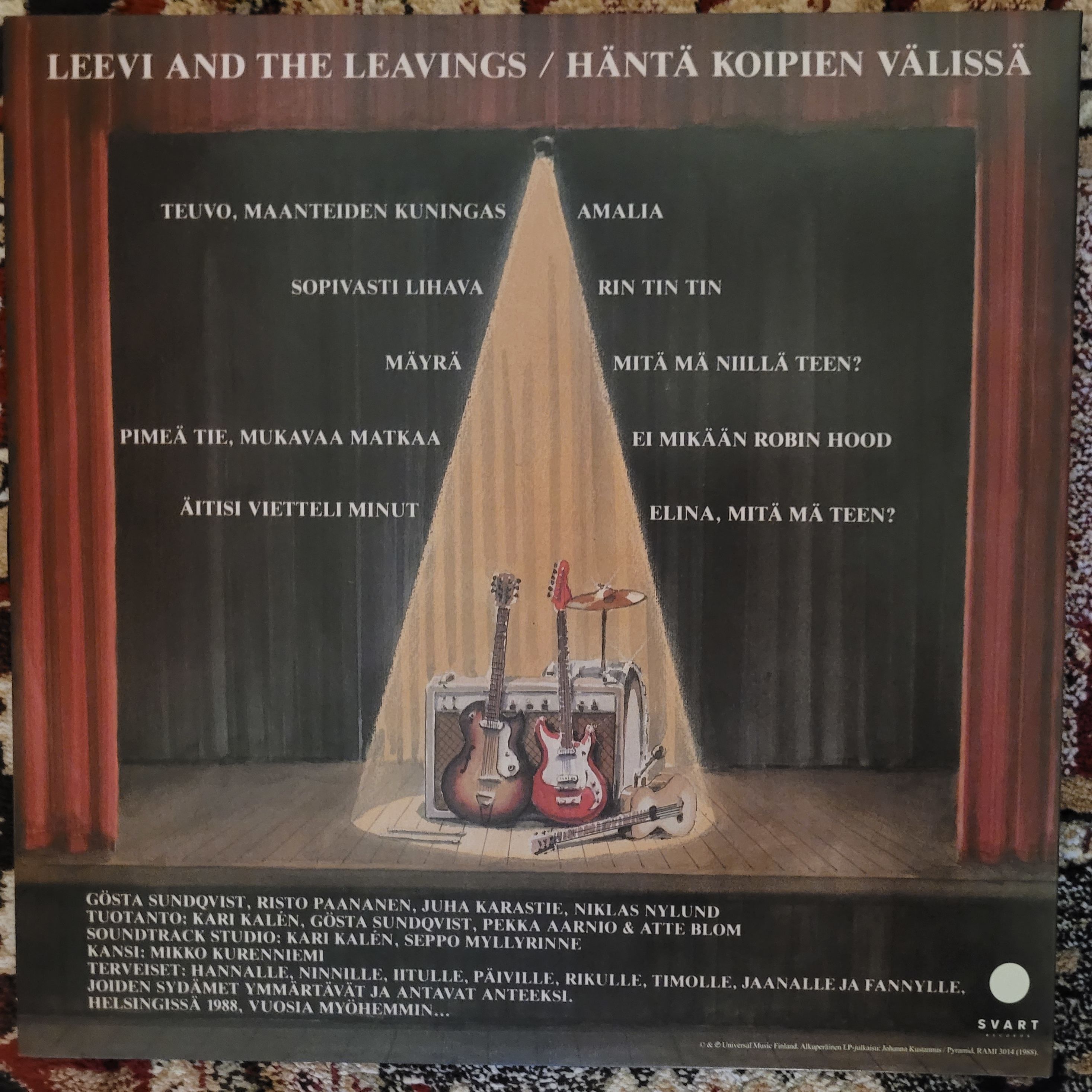 Leevi And The Leavings Häntä Koipien Välissä LP