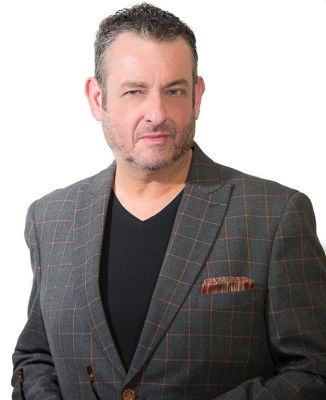 Business Headshot Photographer Near Me