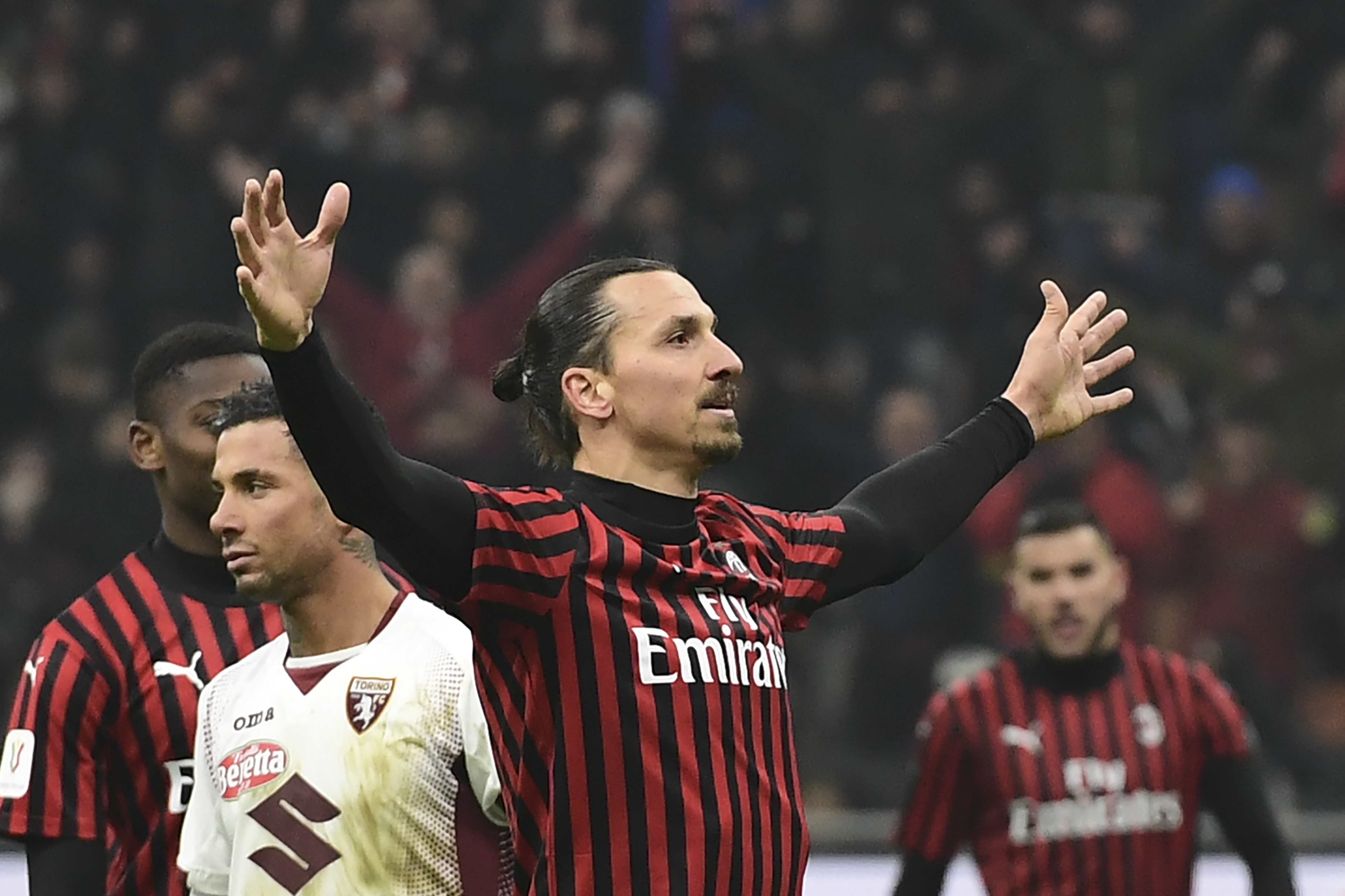 Zlatan Ibrahimovic redo att sänka Genoa CFC