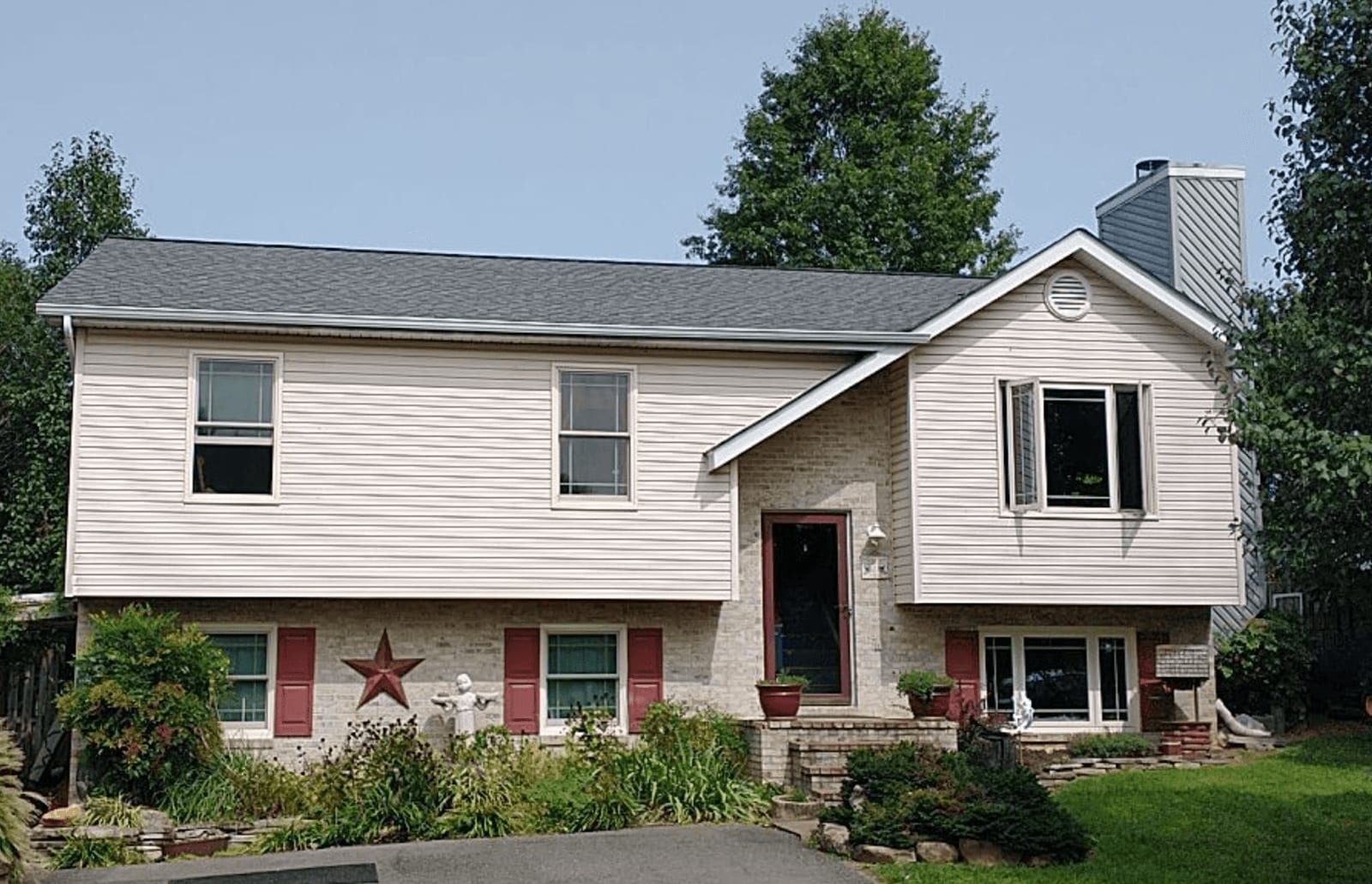 Roofsimple installs new roofing system for J Richards
