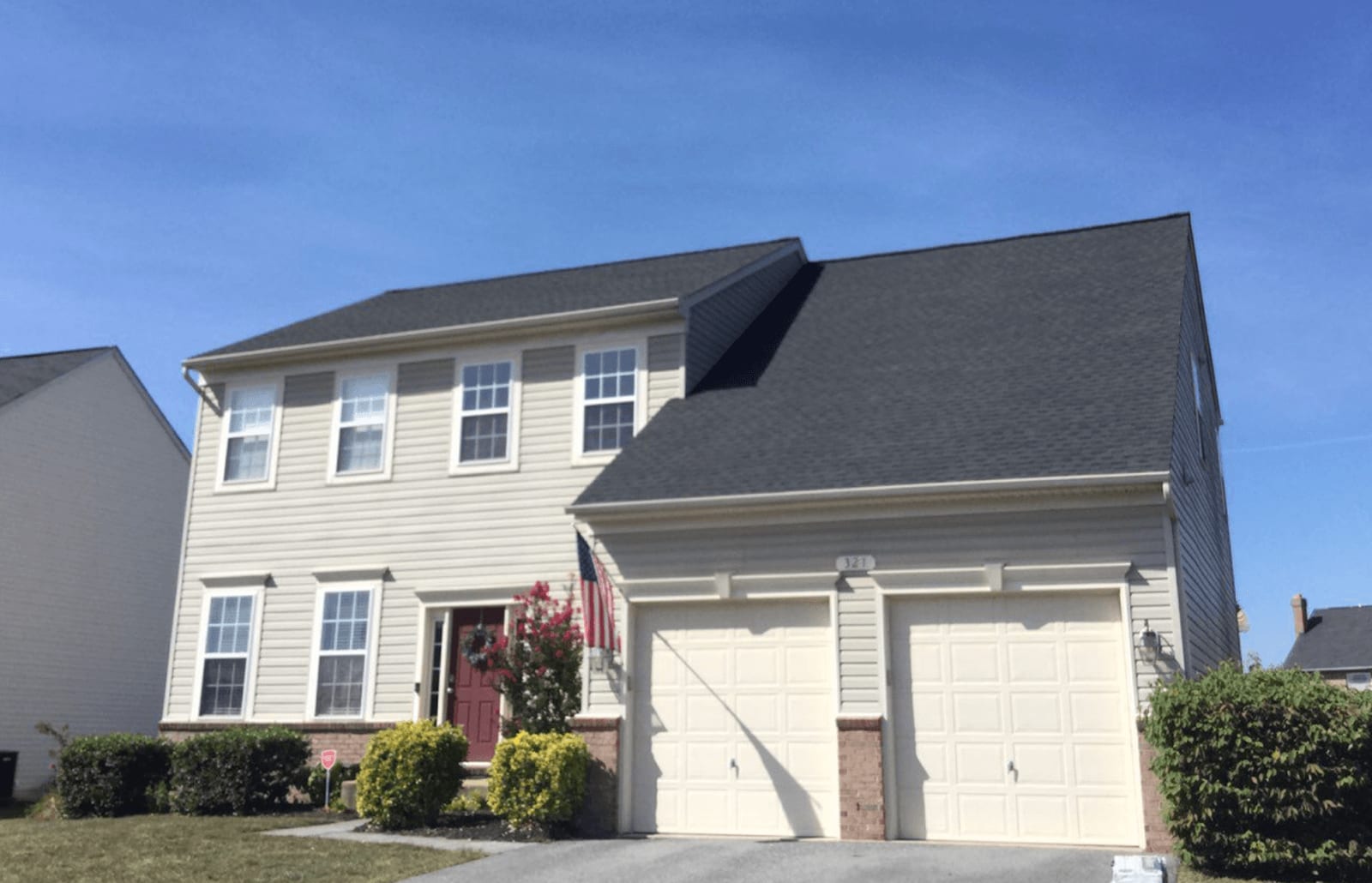 Roofsimple installs a new roofing system for Nathan Decker