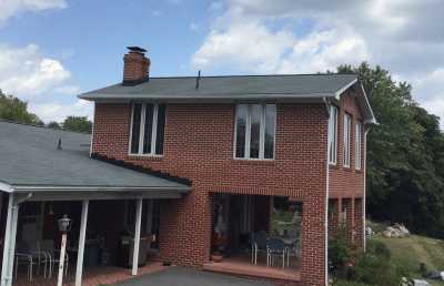 Roofsimple installs new roofing system for Jim Geist