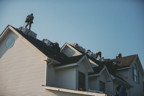 roofing company at work