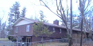 Hillcrest Apts Asheville Nc Roommates Roomies Com
