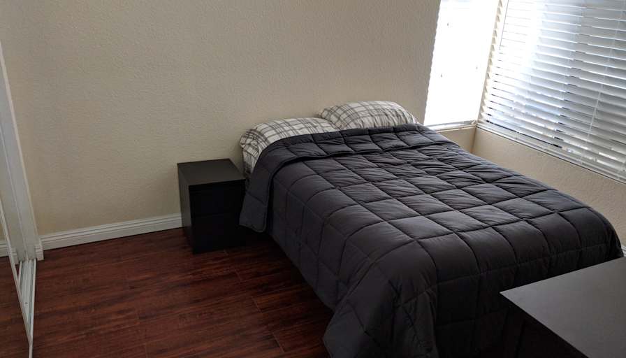 Private Room To Rent In Share House Sunnybrook Circle Garden