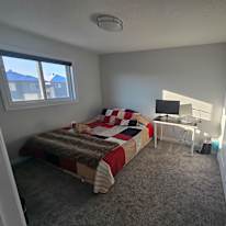 Ron's room
