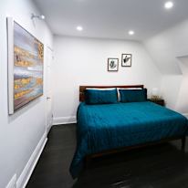 farnaz hosseini's room