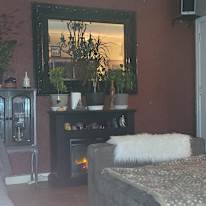 leah e Hubert's room