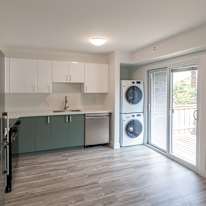 Linda Astafanos's room