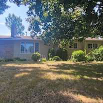 Ben Bertrand Sangano U's room