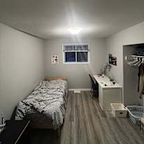 AARON J RODUNER's room