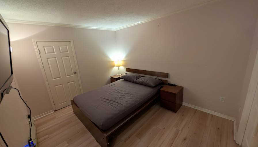 Alejandro Leal's room