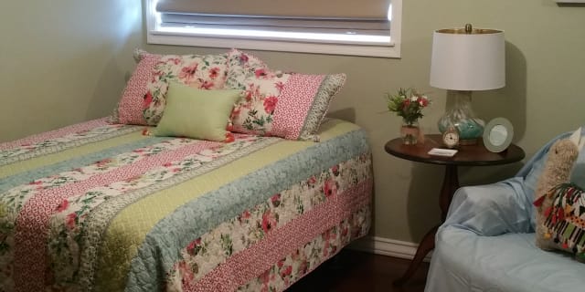 La Puente Ca Rooms For Rent Roomies Com