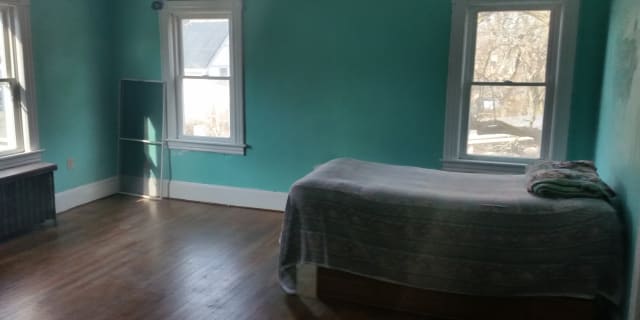 Hatfield Ma Rooms For Rent Roomies Com