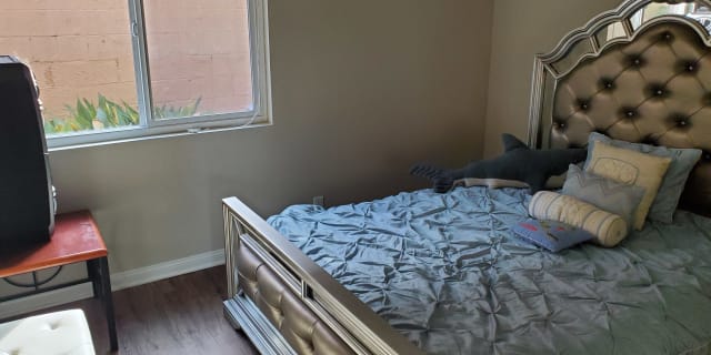 South Tulip Escondido Ca Rooms For Rent Roomies Com