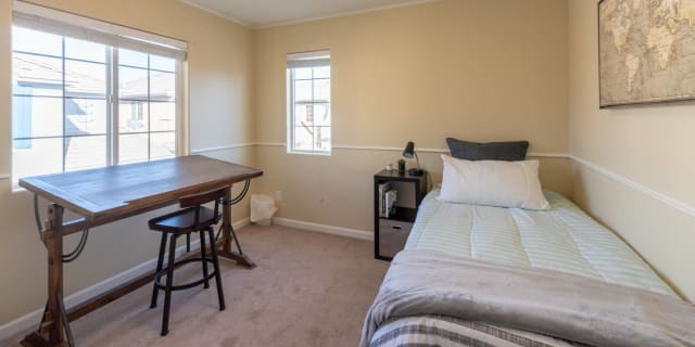 Roseville Ca Rooms For Rent Roomies Com