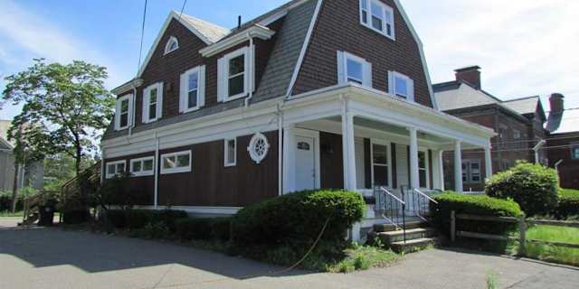 Brockton MA Furnished rooms for rent | Roomies.com