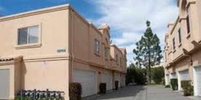 Newhall Santa Clarita Ca Rooms For Rent Roomies Com