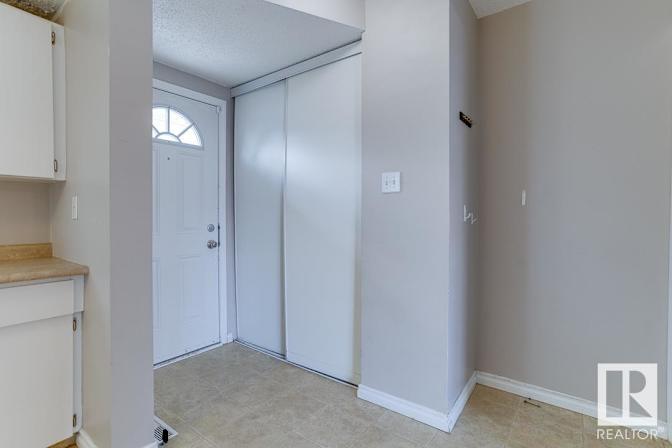 Antonios Roussos's room