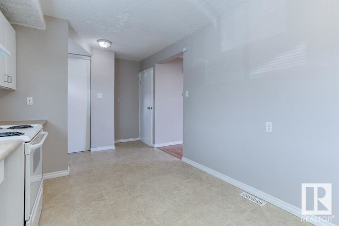 Antonios Roussos's room