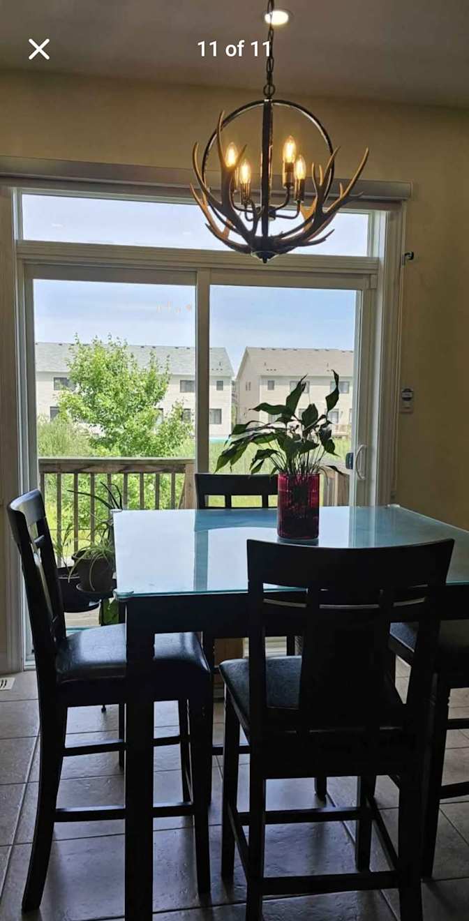 Parthipan Murugavel's room