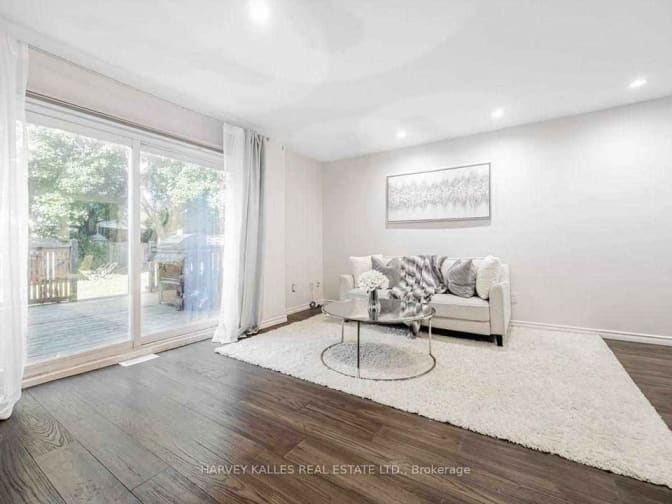 Lakrajie Sitaram's room