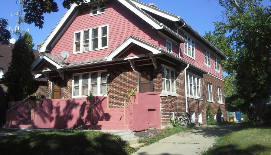 Private room to rent in share house | Milwaukee, Wisconsin ...