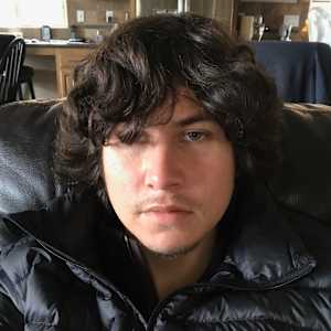 Looking For A Roommate Sean Nava Sean 26 Years Male Sacramento Ca Roseville Ca Johnson Ranch Roseville Ca Roomies Com