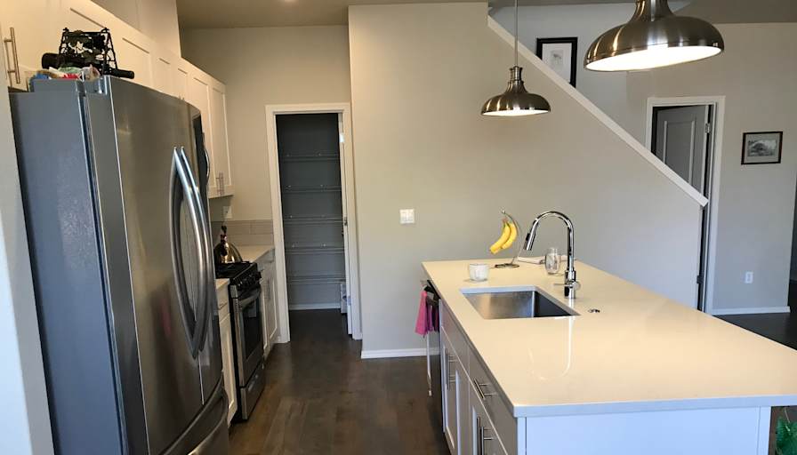 Private room to rent in share house | Northeast 6th Street ...