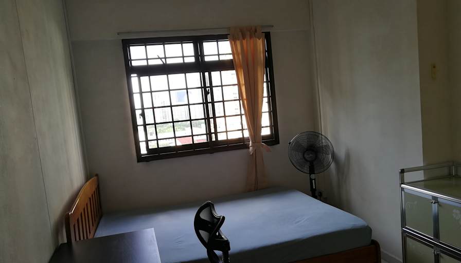 Private Room To Rent In Share House Lorong 4 Toa Payoh Singapore 310060 No Agent Fee Available Now No Couple Visitor Additional 200pm On Top Of Rental If Any Reques Roomies Sg