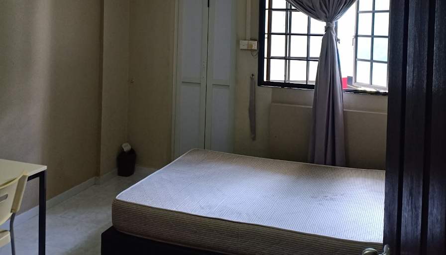 Private Room To Rent In Share House Singapore West 650370