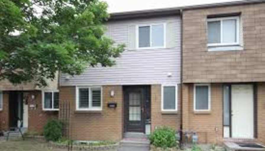 Private room to rent in share house Craig Henry Drive, Ottawa