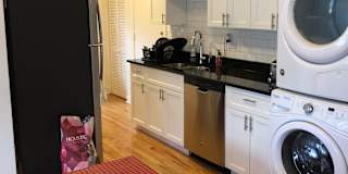 Wrigleyville Chicago Il Rooms For Rent Roomies Com