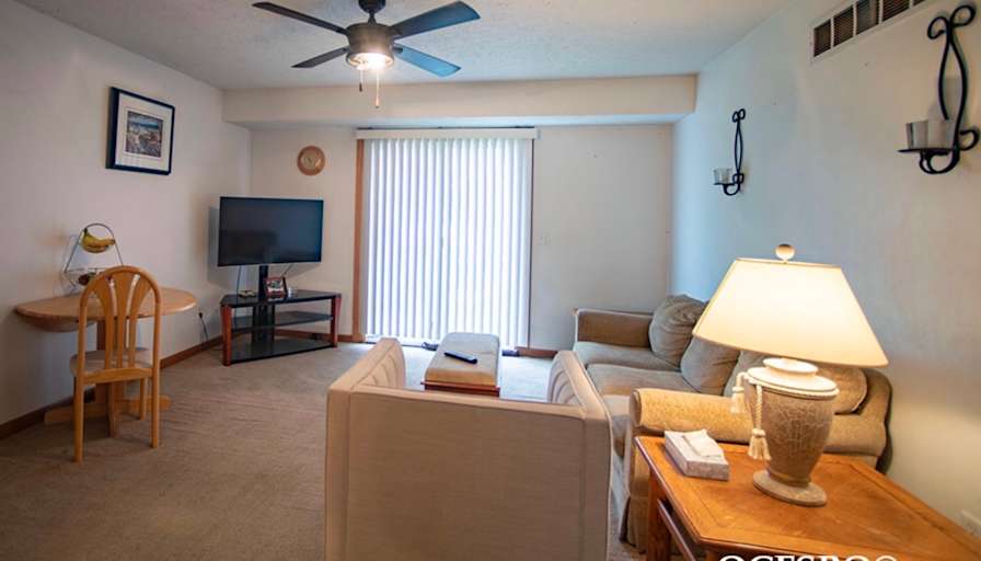 Private room to rent in share house | North Division ...