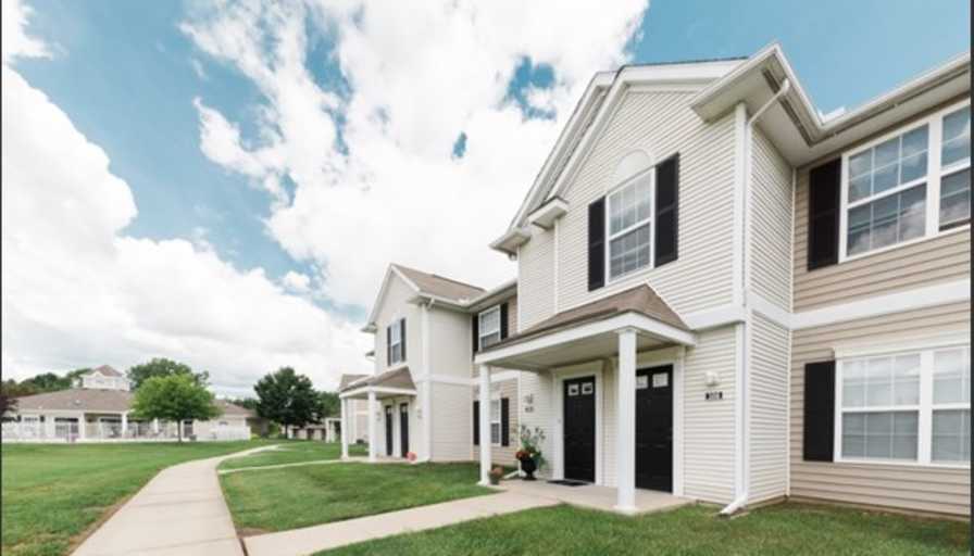 Unique Apartments Near Delta State University for Simple Design