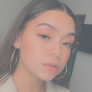 Looking for a roommate | samantha, 20 years, Female | Bellmore Nassau