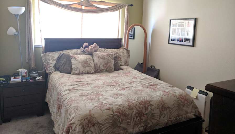 Private Room To Rent In Share House Cedar Court Gilroy California 95020 I Have Two Bedrooms Available For Rent