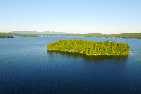 Lake Wentworth drone view