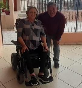 Nota de Agradecimento ao Bingo Solidário da dona Helena por arrecadar doações em 2024 e anos anteriores para a Associação.